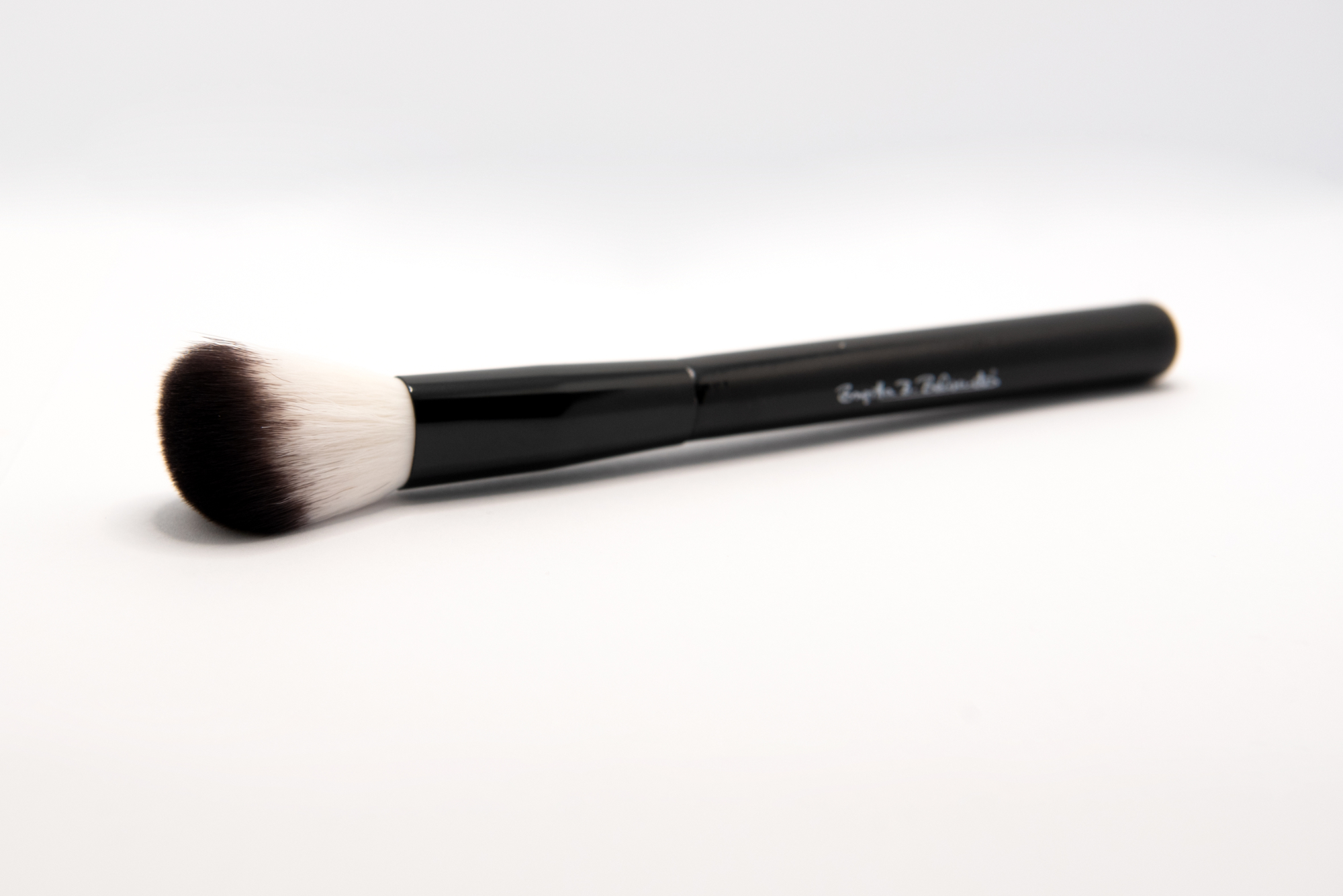 Rouge-Brush-3